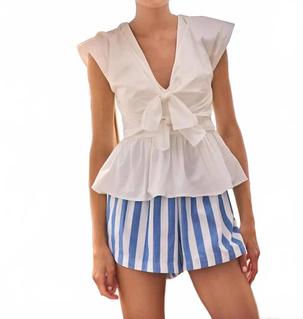 NEW HUNTER BELL everly tie front detail top in white